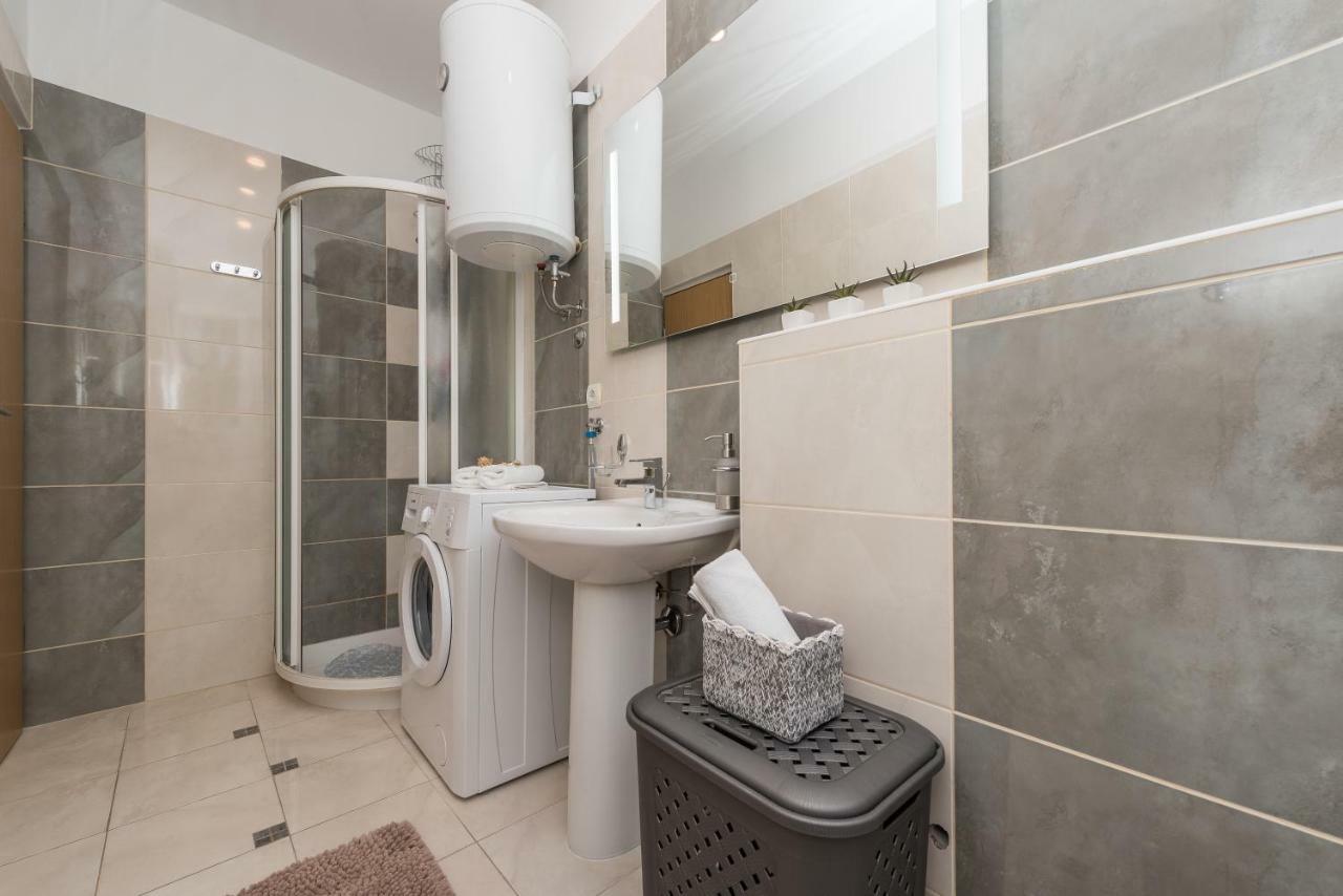 Portos Apartment Задар Экстерьер фото